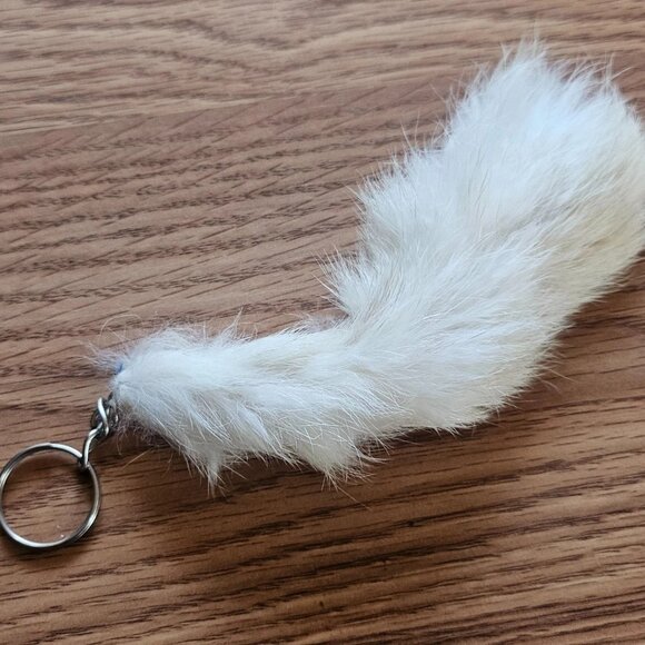 Real Fur Keys Holder White Hair Fur Handmade Keychain Key rings Handmade - Picture 6 of 12